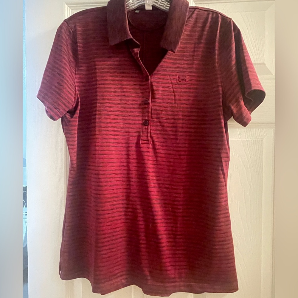 Under armor women’s fitted heat gear golf shirt/ polo shirt